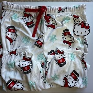 NWT Hello Kitty Christmas Sleep Pant Size L